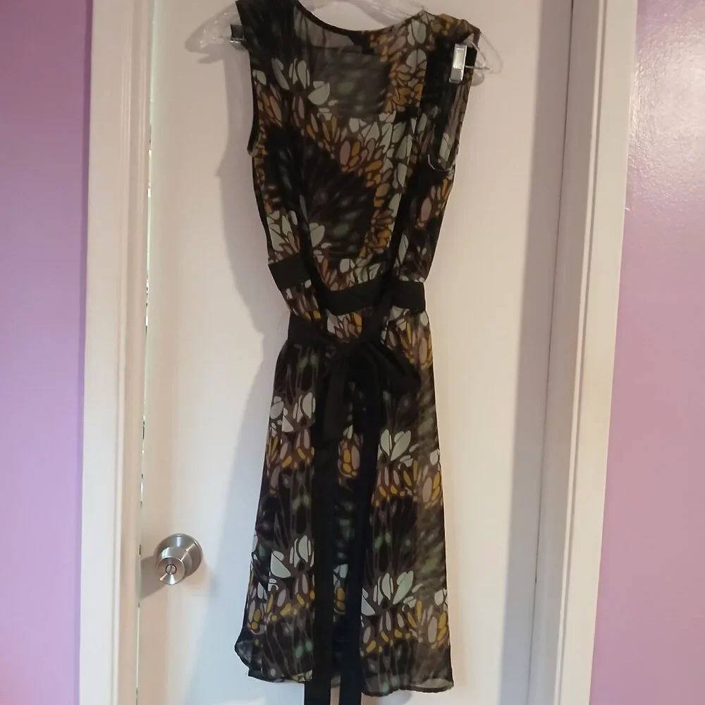 Banana Republic Women's Sheer Floral Wrap Dress SZ 8 GUC - Picture 8 of 13